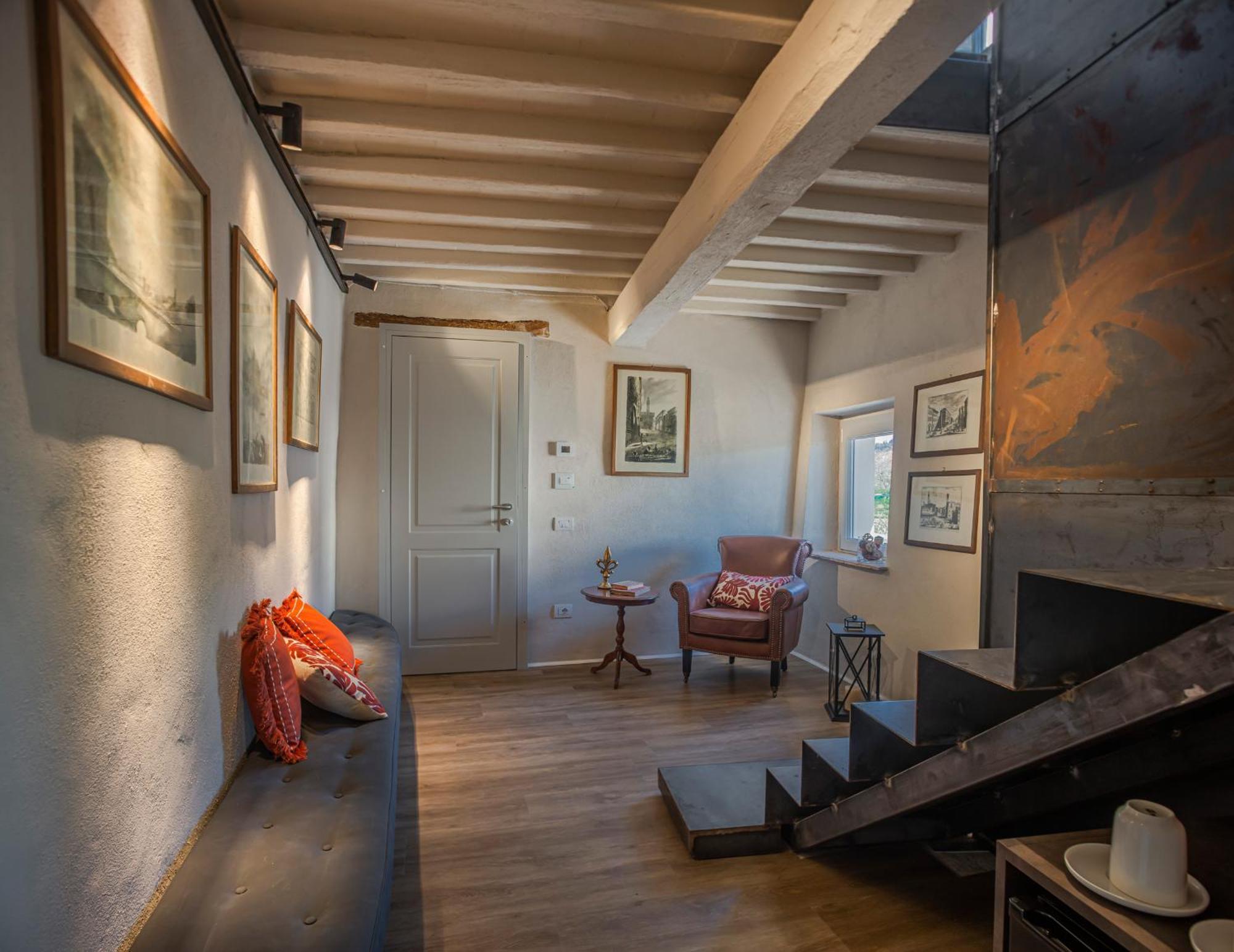 Bed and Breakfast Relais Borgo Elissa Чертальдо Экстерьер фото