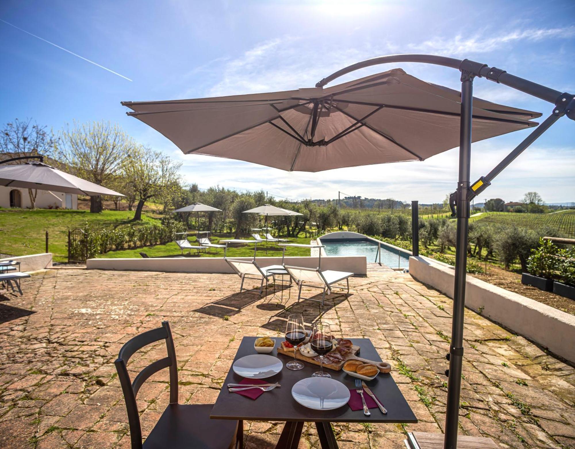 Bed and Breakfast Relais Borgo Elissa Чертальдо Экстерьер фото
